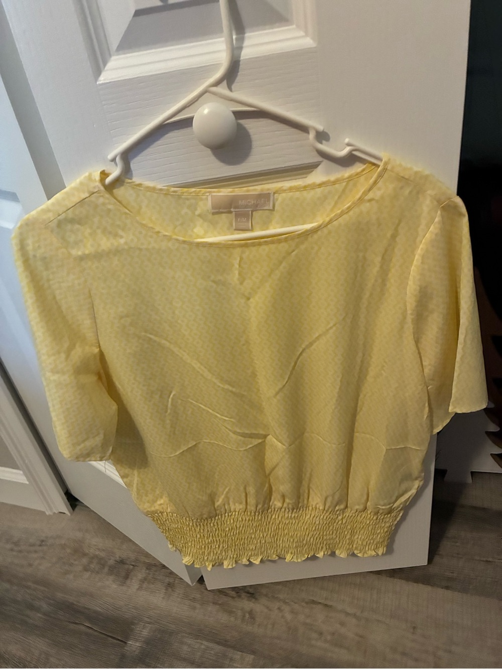 Michael Kors Lemon Short-Sleeve Smocked-Hem Blouse